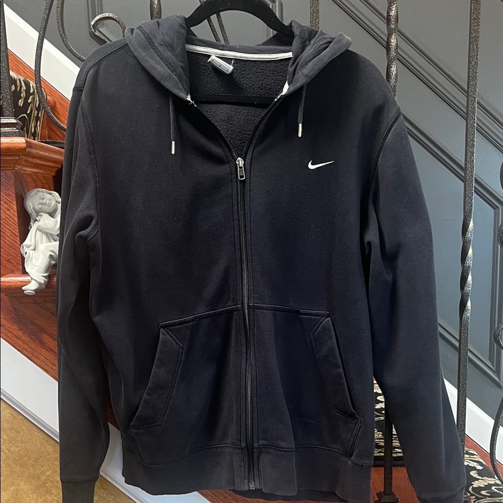 Nike Unisex Black Zip-Up Hoodie with White Swoosh Kangaroo Pockets Size M
